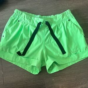 Lululemon size 8 shorts